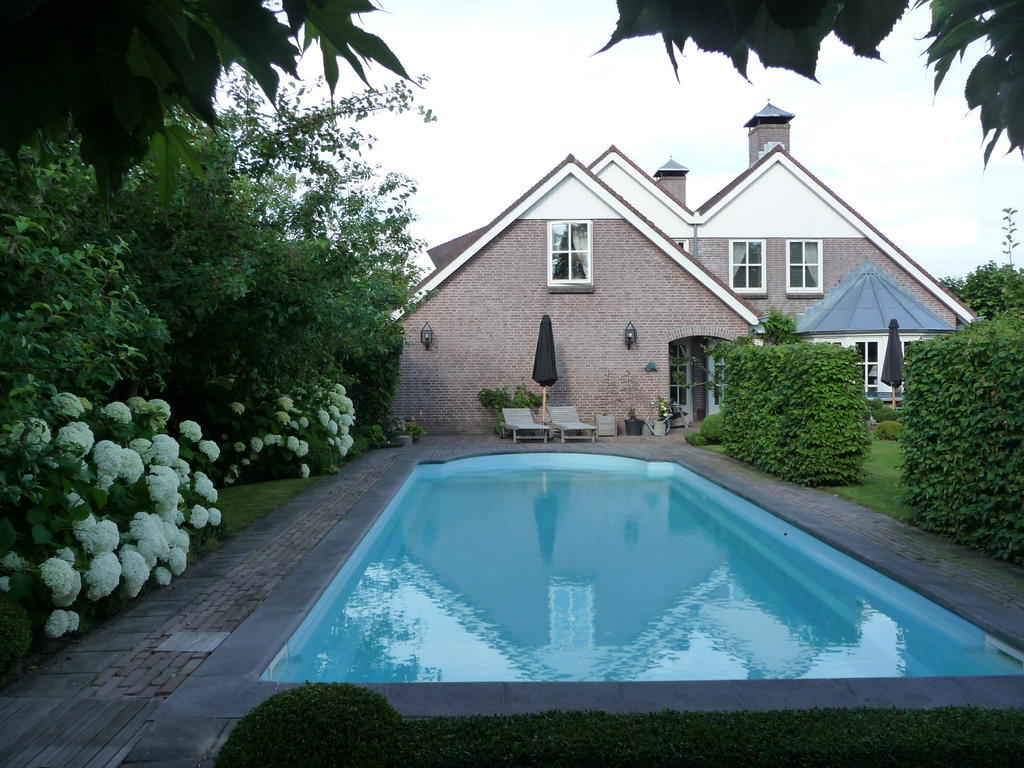 Bed&Breakfast Het Winterkoninkje Zuid-Scharwoude ภายนอก รูปภาพ